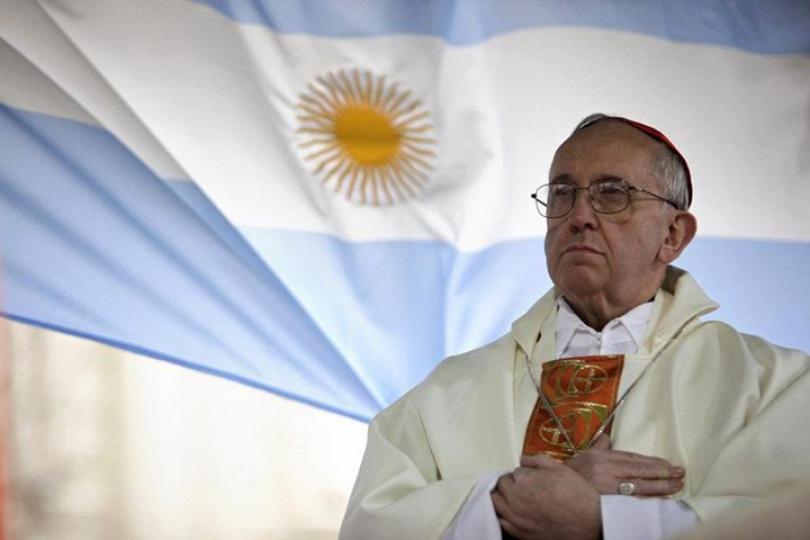 Papam Argentinum Habemus... ¡Qué Cagada, Macho!