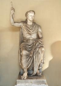 Estatua de Tiberio descubierta en Veyes