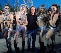 CFR bien rodeado en el Monsters