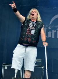 Steve Grimmett en vivo